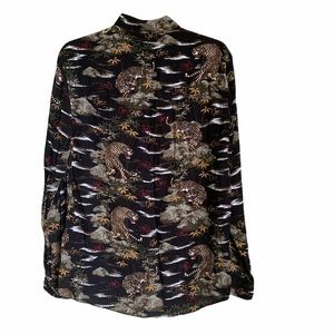 DIVIDED Men’s shirt size small